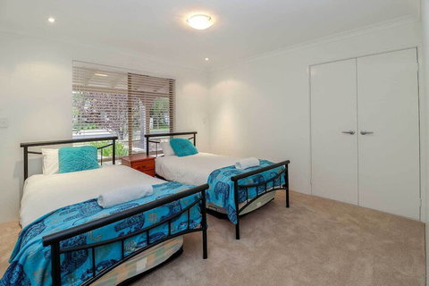 Seabreeze House - Lismore Accommodation 1