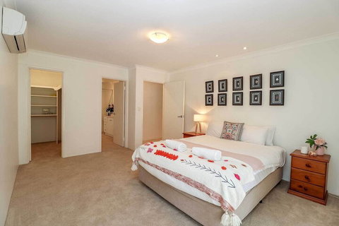 Seabreeze House - Lismore Accommodation 6