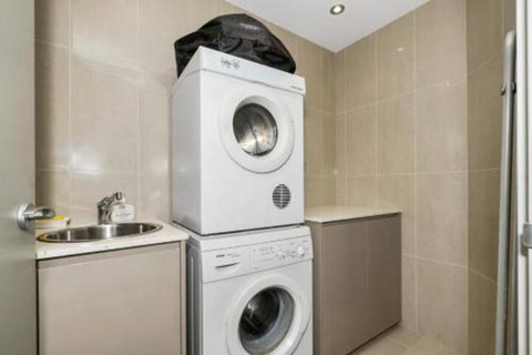 Coolwaters Penthouse - Lismore Accommodation 3