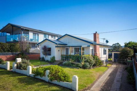 Bungo Beach House Pet Friendly Home - Lismore Accommodation 6