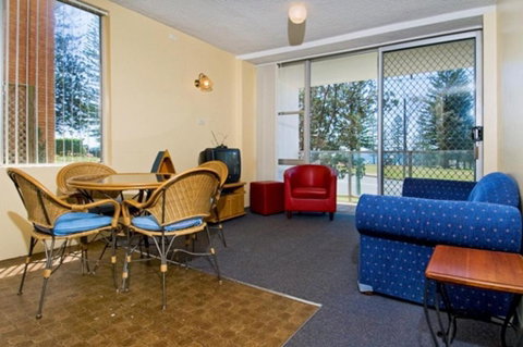 Ocean Court 1 13 Lord Street - Lismore Accommodation 3