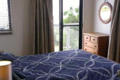 Quarterdeck - Lismore Accommodation 7