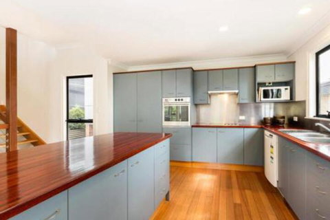 Quarterdeck - Lismore Accommodation 6