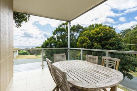 Quarterdeck - Lismore Accommodation 4