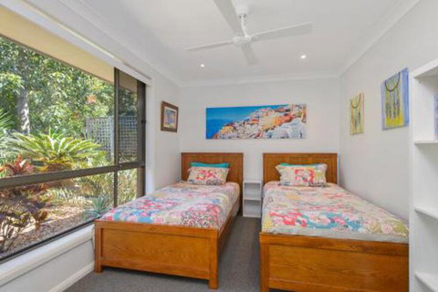 Flynns Beach Retreat - Lismore Accommodation 5