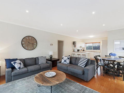 GUILDFORD COTTAGE - Lismore Accommodation 4