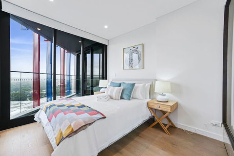 HomeHotel Luxury Apt With Shopping Mall Downstairs - Lismore Accommodation 5