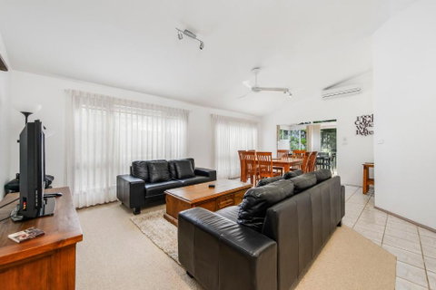 Tranquil At Hibbard 21 Hibbard Drive - Lismore Accommodation 5
