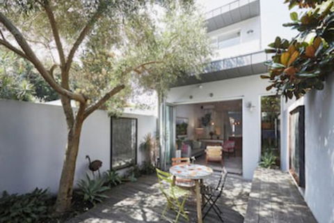 Bondi Beach Haven - Lismore Accommodation 0