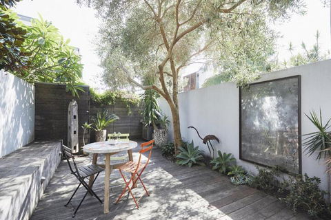 Bondi Beach Haven - Lismore Accommodation 1