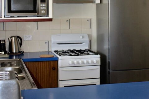 Beach Shack - Lismore Accommodation 5