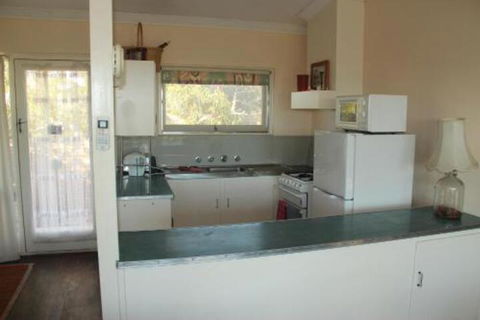 Sand N Sun Beach House - Lismore Accommodation 3
