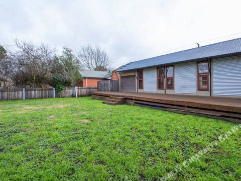 Family Friendly Weatherboard Cottage - Lismore Accommodation 1
