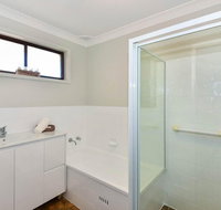 The Noraville House Large Family Home