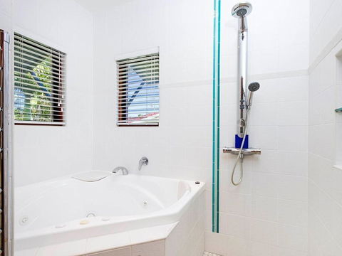 Noosa Dua 2 - Lismore Accommodation 3