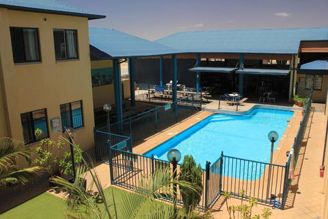 Ningaloo Coral Bay Backpackers - Lismore Accommodation 1