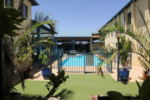 Ningaloo Coral Bay Backpackers - Lismore Accommodation 5
