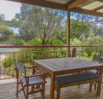 Samphire Beach House - Lismore Accommodation
