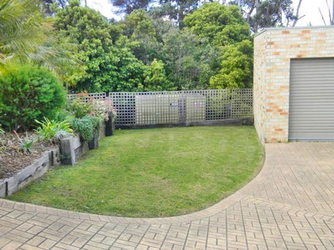 LAKESIDE2 - Lismore Accommodation 5