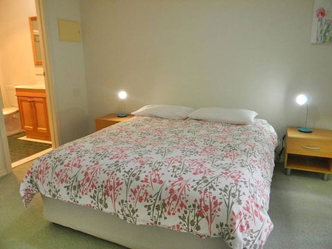 LAKESIDE2 - Lismore Accommodation 4