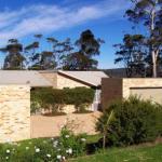 LAKESIDE2 - Lismore Accommodation 0