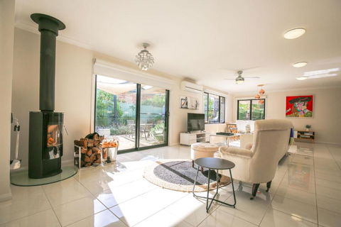 Bright Uptown - Lismore Accommodation 4