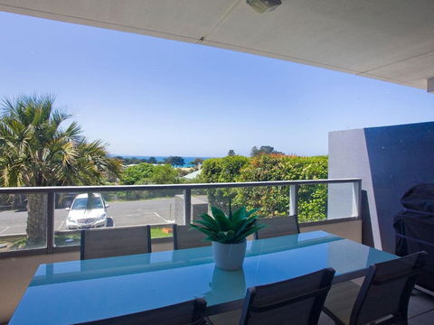 LORNE CHALET APARTMENT 10 Ask About Midweek Deals - Lismore Accommodation 3