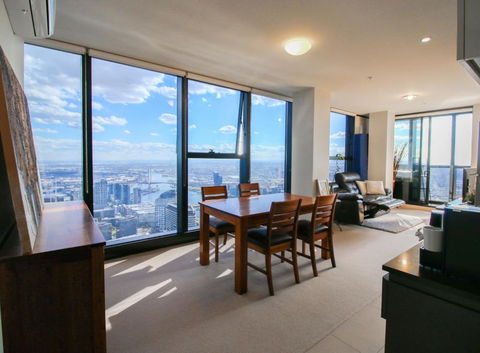 ON TOP Of THE WORLD BEST VIEWS In MELBOURNE !! - Lismore Accommodation 6