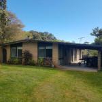 Beauna Vista Rye Holiday Home - Lismore Accommodation 0