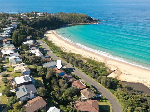 Beach Road 10 Mollymook - Lismore Accommodation 5