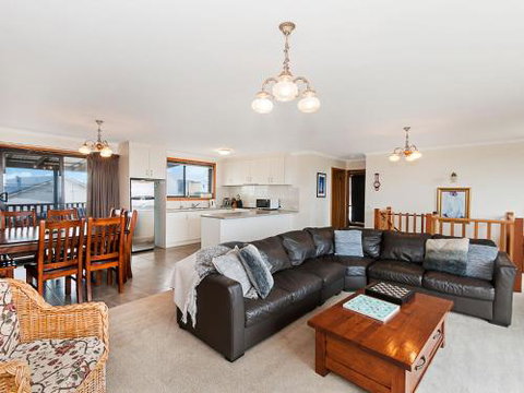 AMBIENCE By THE SEA - Lismore Accommodation 2