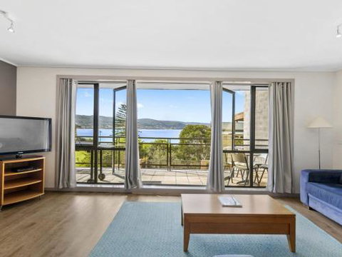 APARTMENT 29 PACIFIC APARTMENTS Grand Escape With Ocean Views - Lismore Accommodation 2