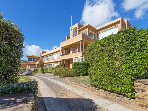 BEACH BELLE MORNINGTON - Lismore Accommodation 5