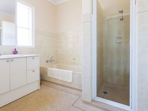BEACH BELLE MORNINGTON - Lismore Accommodation 2