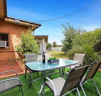 The Gazebo Place - Spacious 4 Bedroom near Murray River - Lismore Accommodation