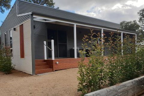 Murray Bridge Tourist Park - Lismore Accommodation 0