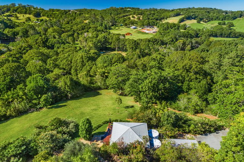 A PERFECT STAY - Twin Tallows - Lismore Accommodation 0