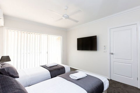 Wagga Apartments 4 - Lismore Accommodation 2
