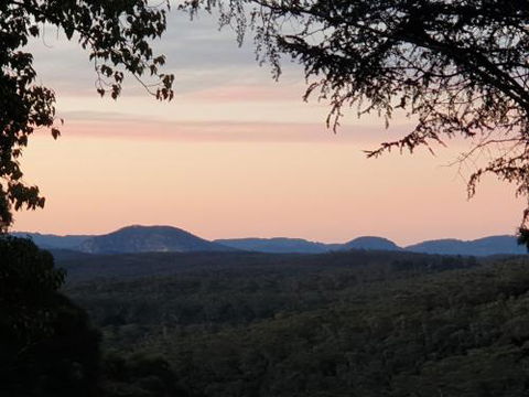 NEW Winston Cottage Leura Views & Location - Lismore Accommodation 0