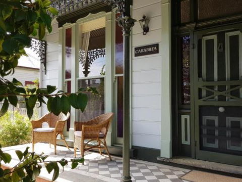 CARNBREA - Lismore Accommodation 2