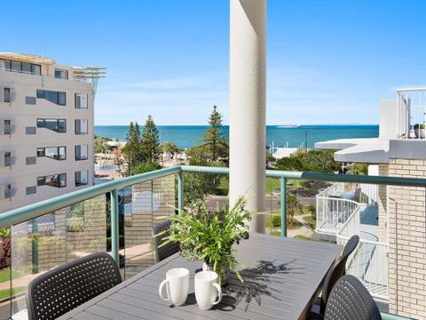 Unit 7 Fair Haven Kings Beach Excellent Views! - Lismore Accommodation 6