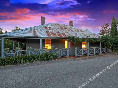 Beechworth 4a Albert Road - Lismore Accommodation 2
