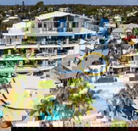 1 Bedroom Apt Ocean View Urangan - Lismore Accommodation