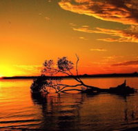 WaterviewsPool Wifi its all here  Welsby Pde Bongaree - Lismore Accommodation