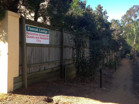 Forest Lodge Apartments - Lismore Accommodation 1