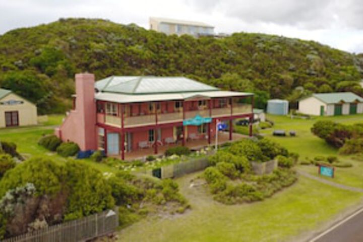 Cape Bridgewater VIC Lismore Accommodation