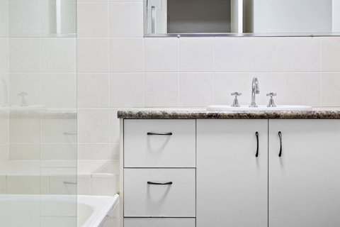 Foreshore Apartments - Lismore Accommodation 5