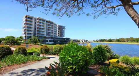Signature Waterfront Apartments - Lismore Accommodation 1