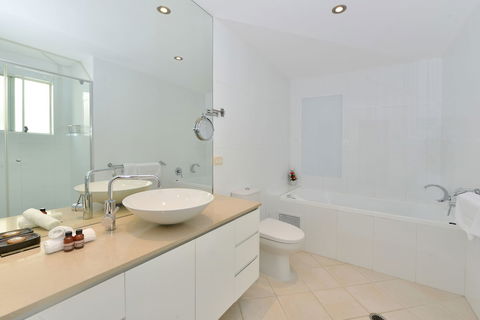 Bellevue At Trinity Beach - Lismore Accommodation 5