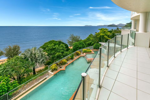 Bellevue At Trinity Beach - Lismore Accommodation 2